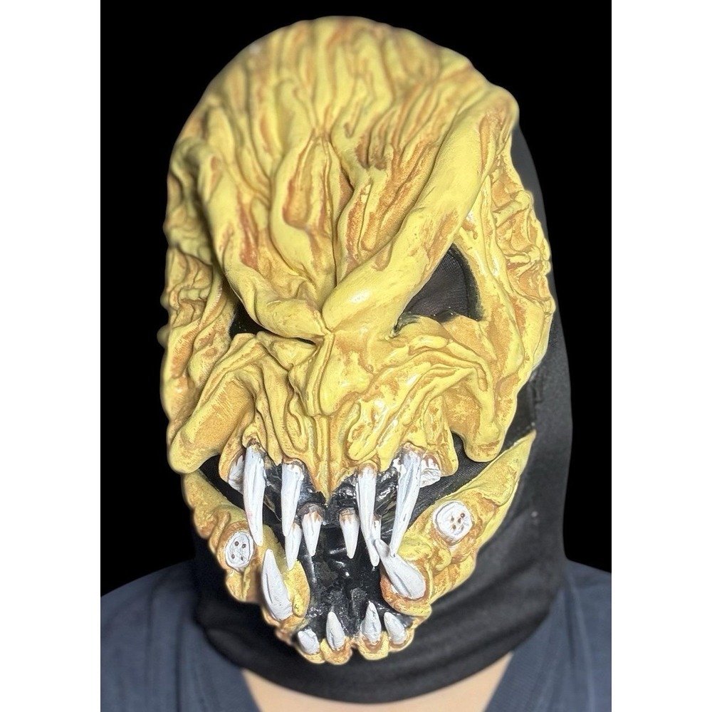 Vtg Easter Unlimited Alien Monster Predator Mask Halloween Costume Ghost Ghoul